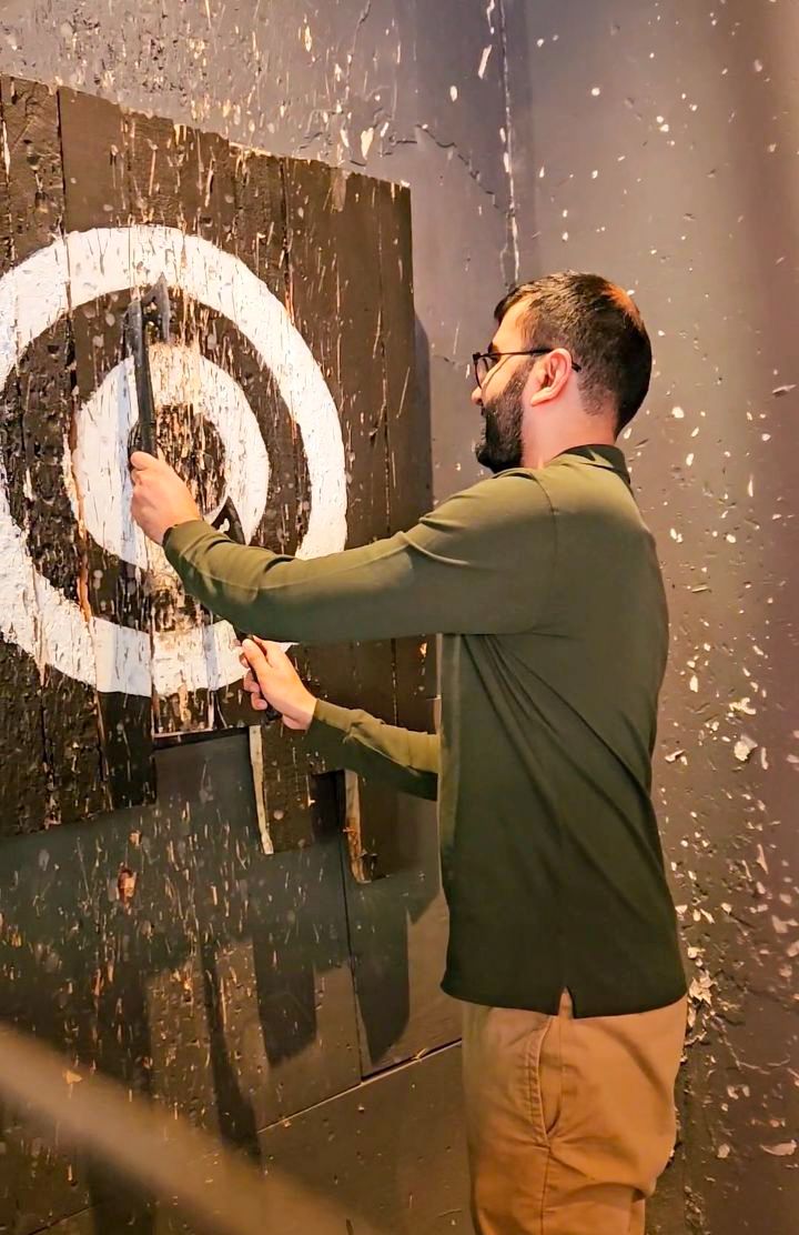Date Night Axe Throwing
