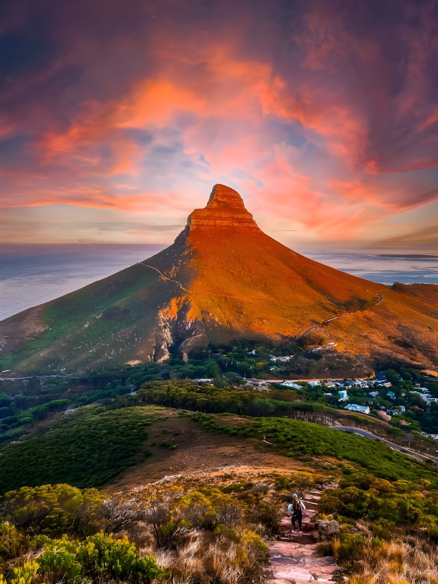 Lions Head Hike
